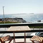 Pura Vida Baleal