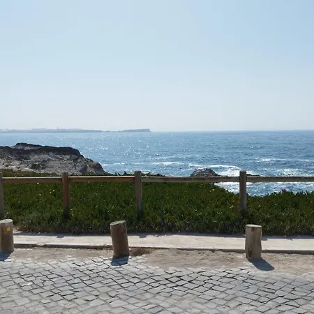 Pura Vida Baleal Nocleg ze śniadaniem *