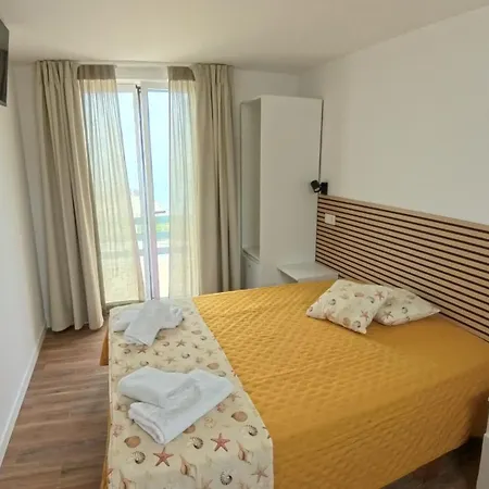 Pura Vida Baleal Nocleg ze śniadaniem Ferrel (Leiria)