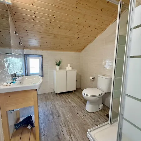 Pura Vida Bed and Breakfast 3*