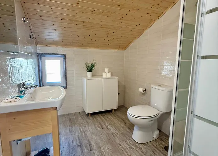 Pura Vida לינה וארוחת בוקר 3*